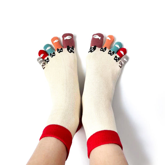 Colorful Five-Toe Cotton Socks — Cat Eating Fish Pattern, Ankle-Length Toe Socks for Women